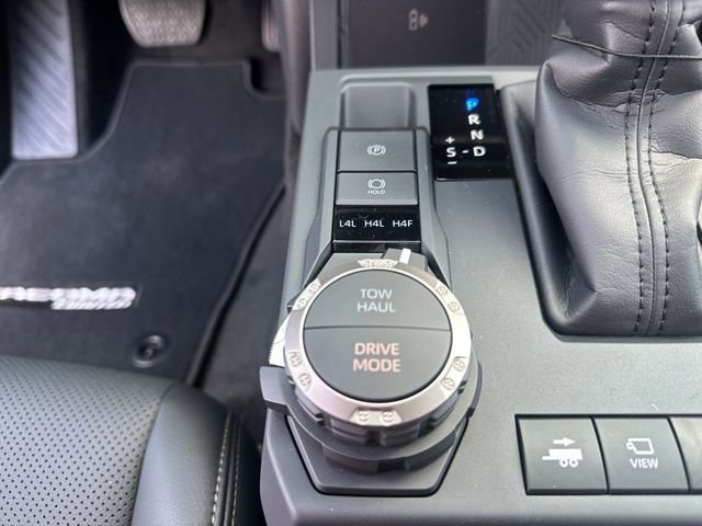 New 2026 Toyota Tacoma Limited AWD/4WD image 16