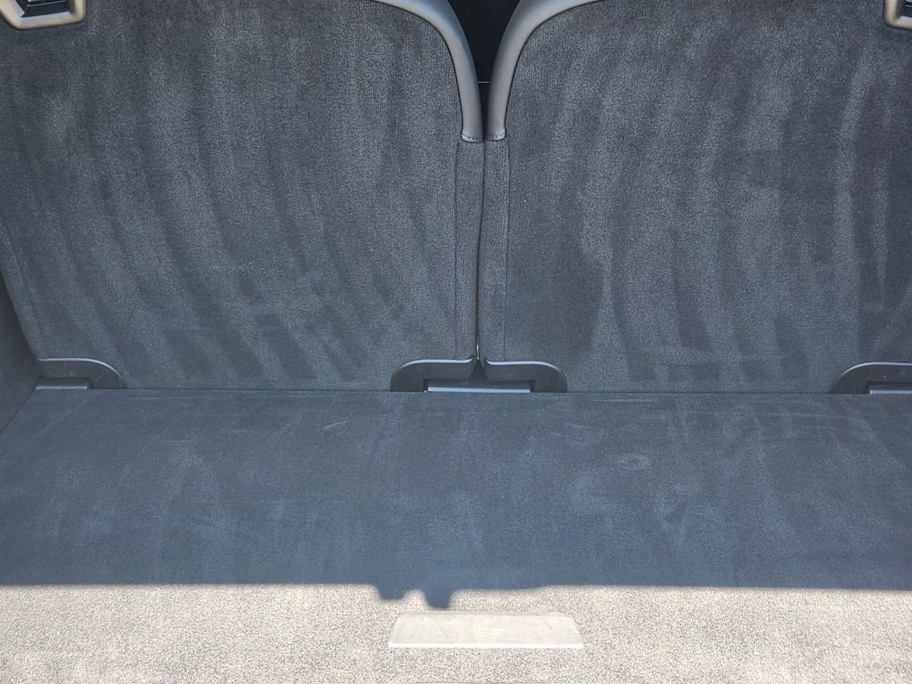Used 2025 Volvo XC90 B6 Plus AWD/4WD image 21