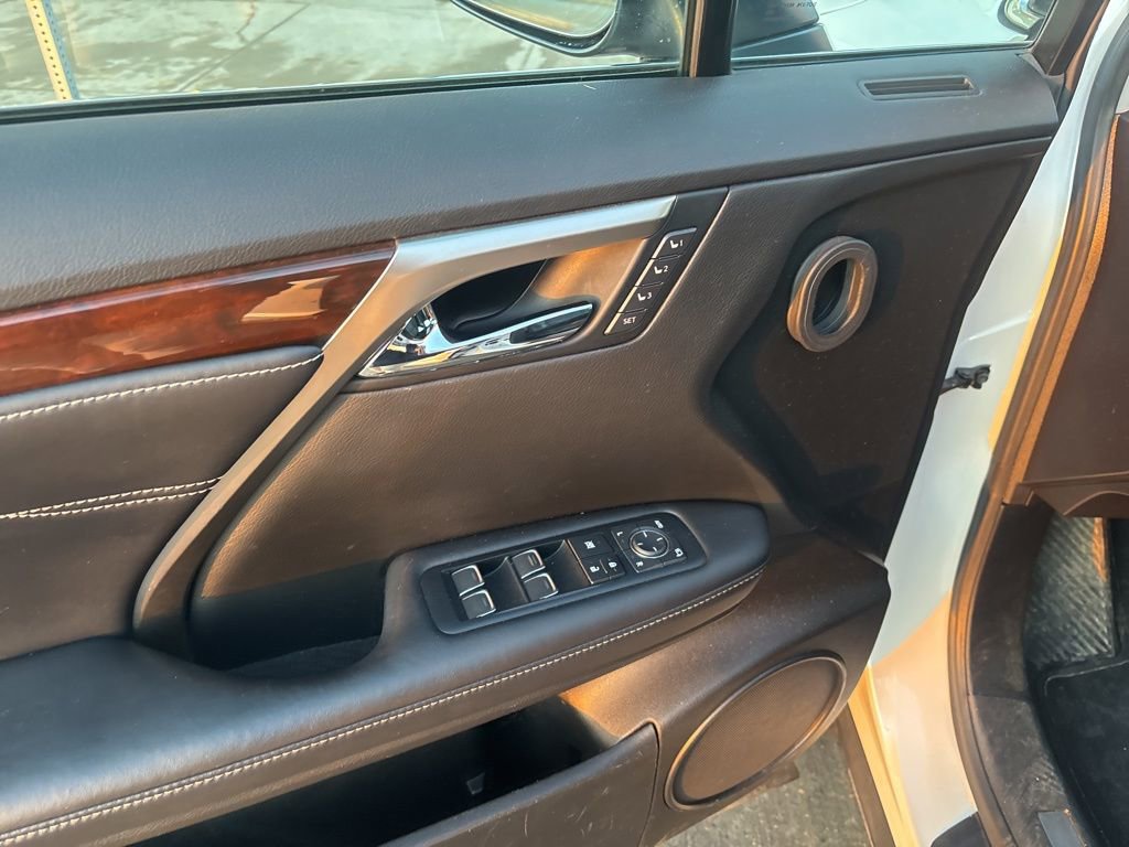 Used 2017 Lexus RX 350 350 w/ Premium Package image 14