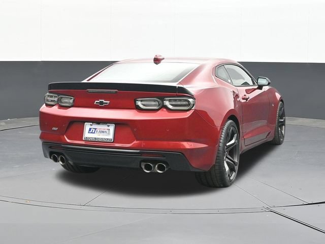 Used 2022 Chevrolet Camaro SS RWD image 13