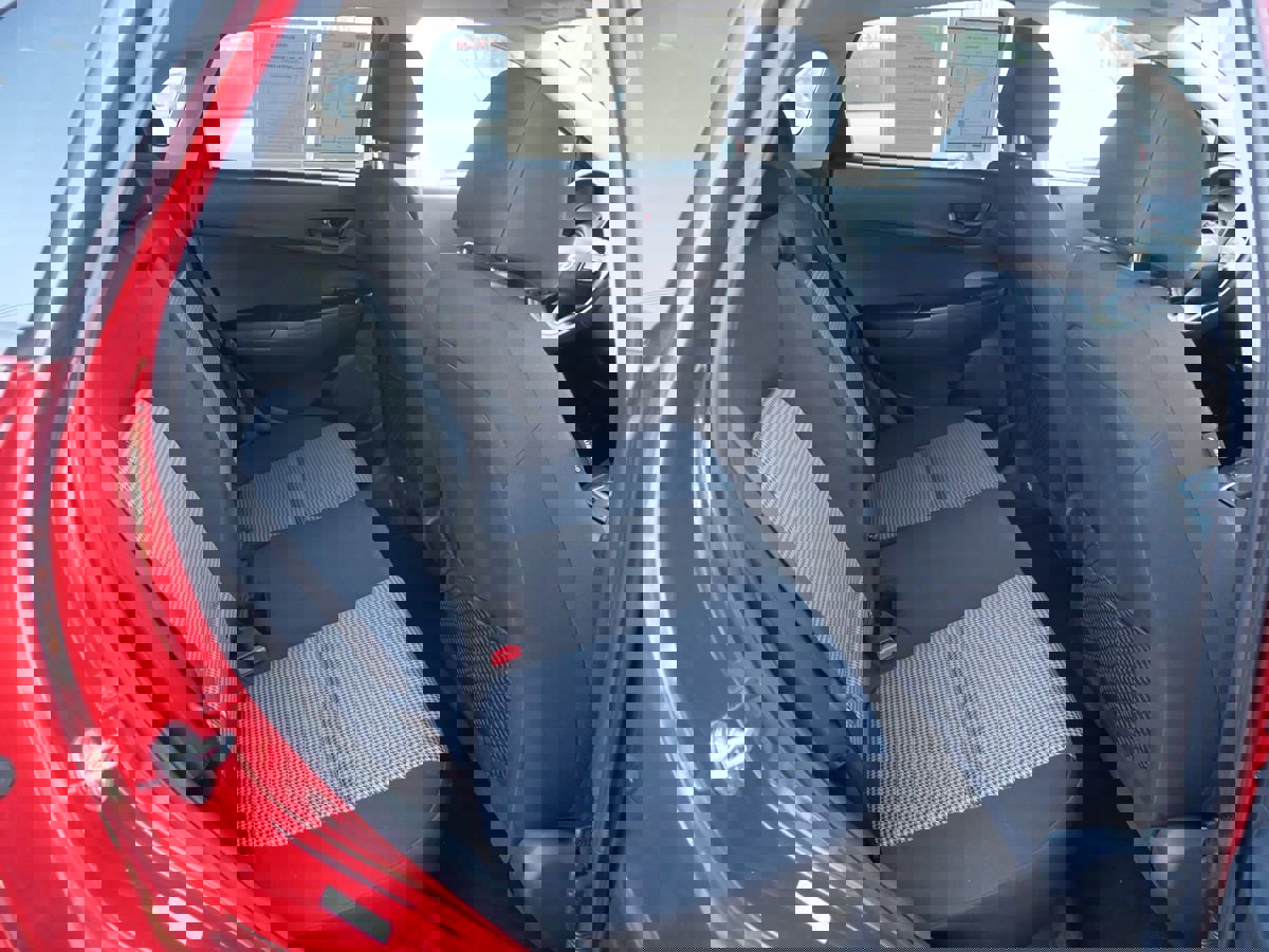 Used 2021 Hyundai Kona SEL image 20