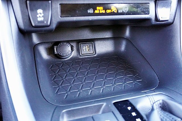 Used 2025 Toyota RAV4 LE FWD image 29