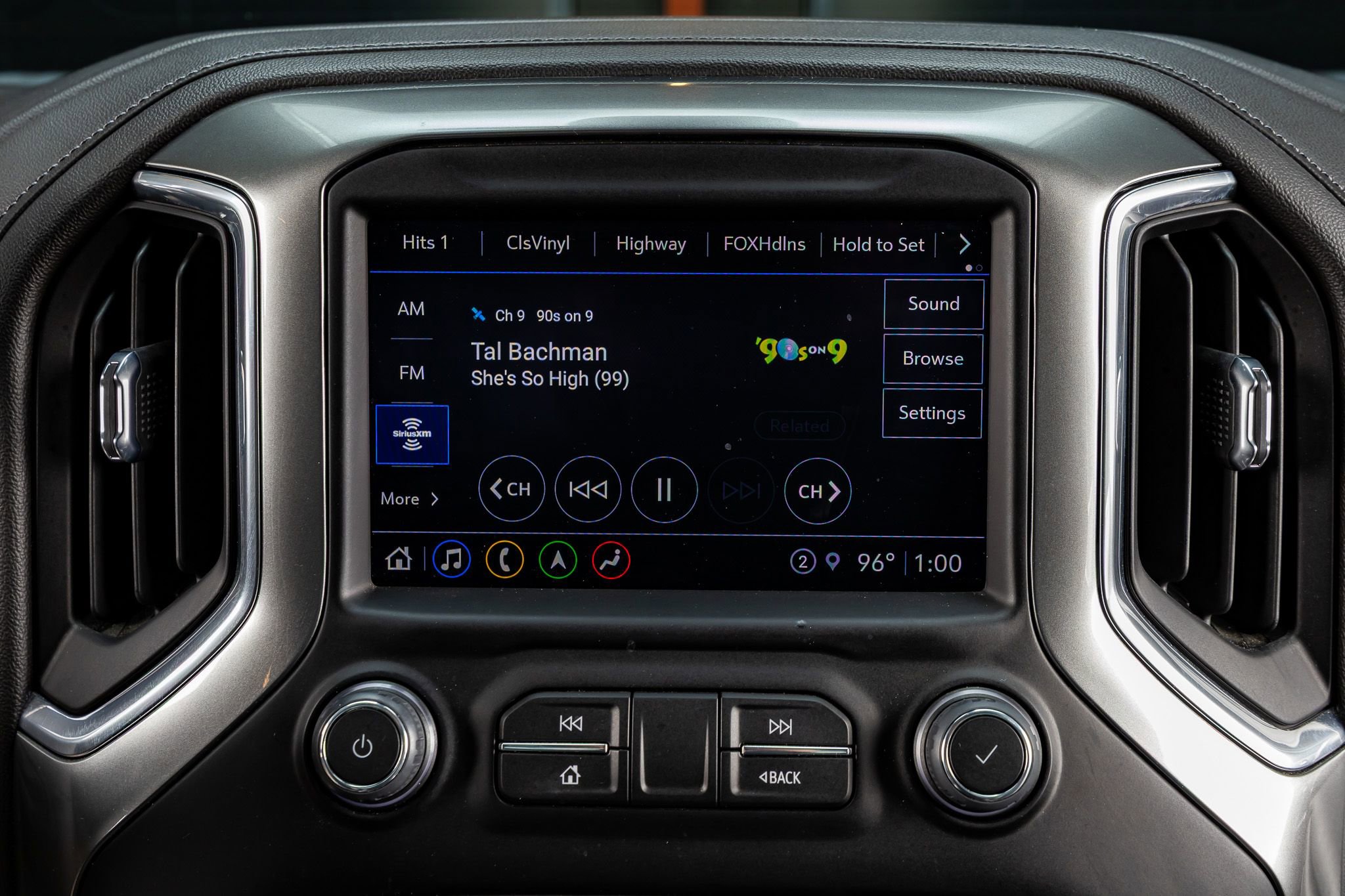 Used 2022 Chevrolet Silverado 2500 LTZ w/ LTZ Plus Package image 26