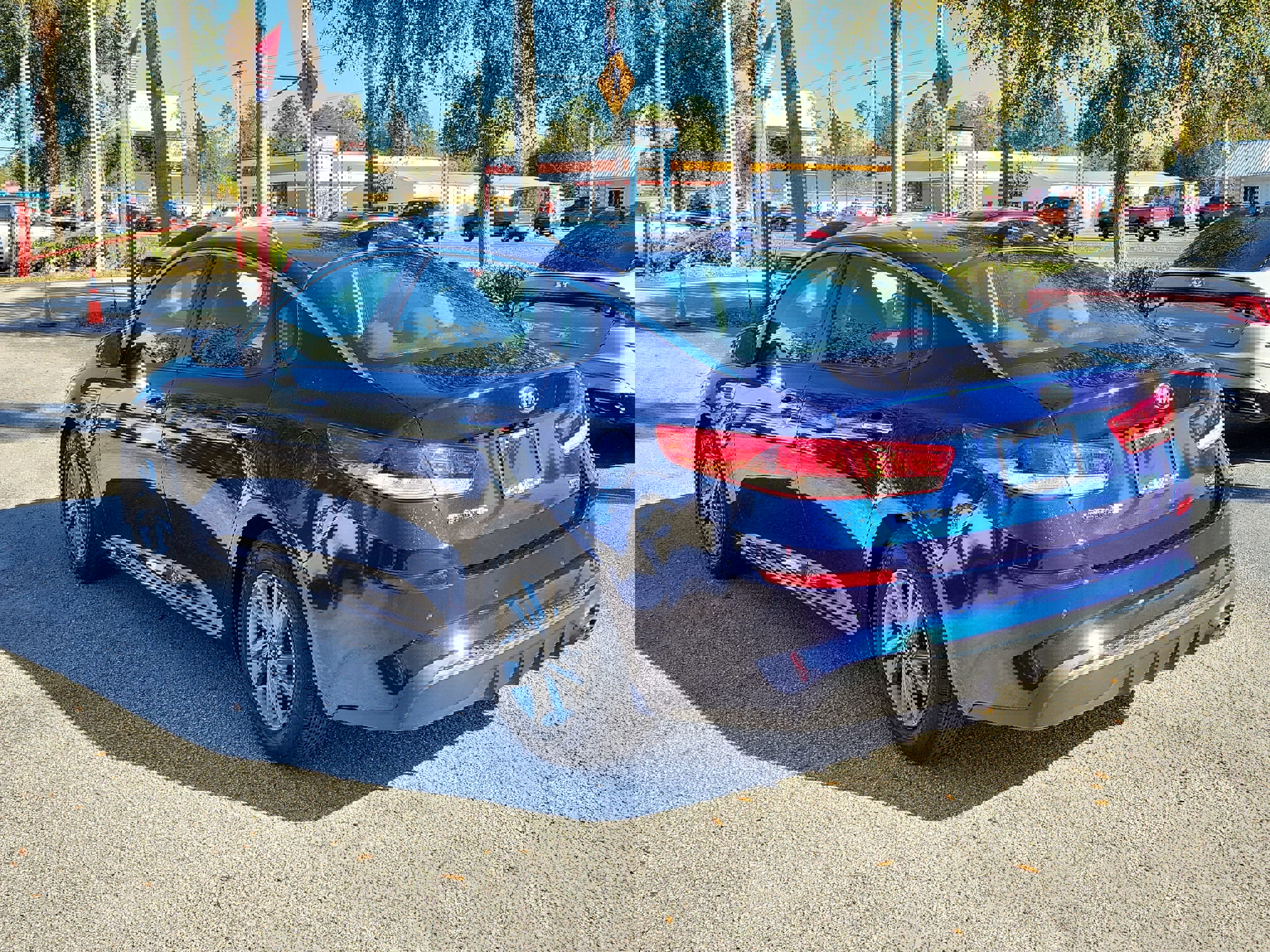 Used 2019 Kia Optima LX image 4