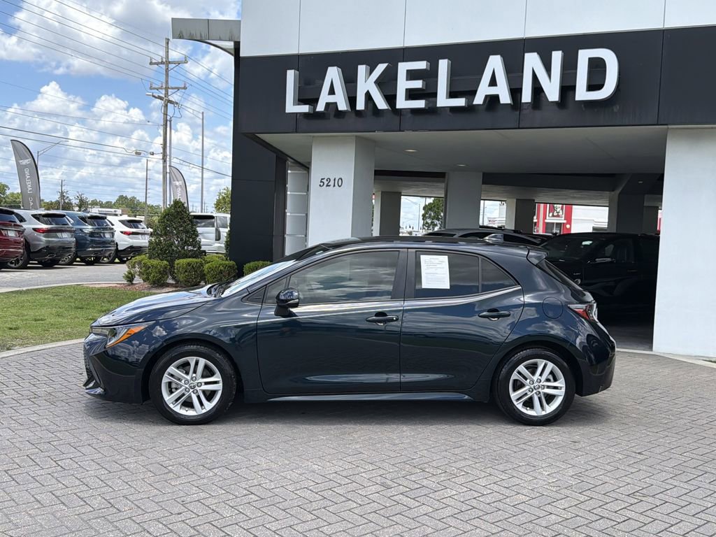 Used 2019 Toyota Corolla SE FWD image 3