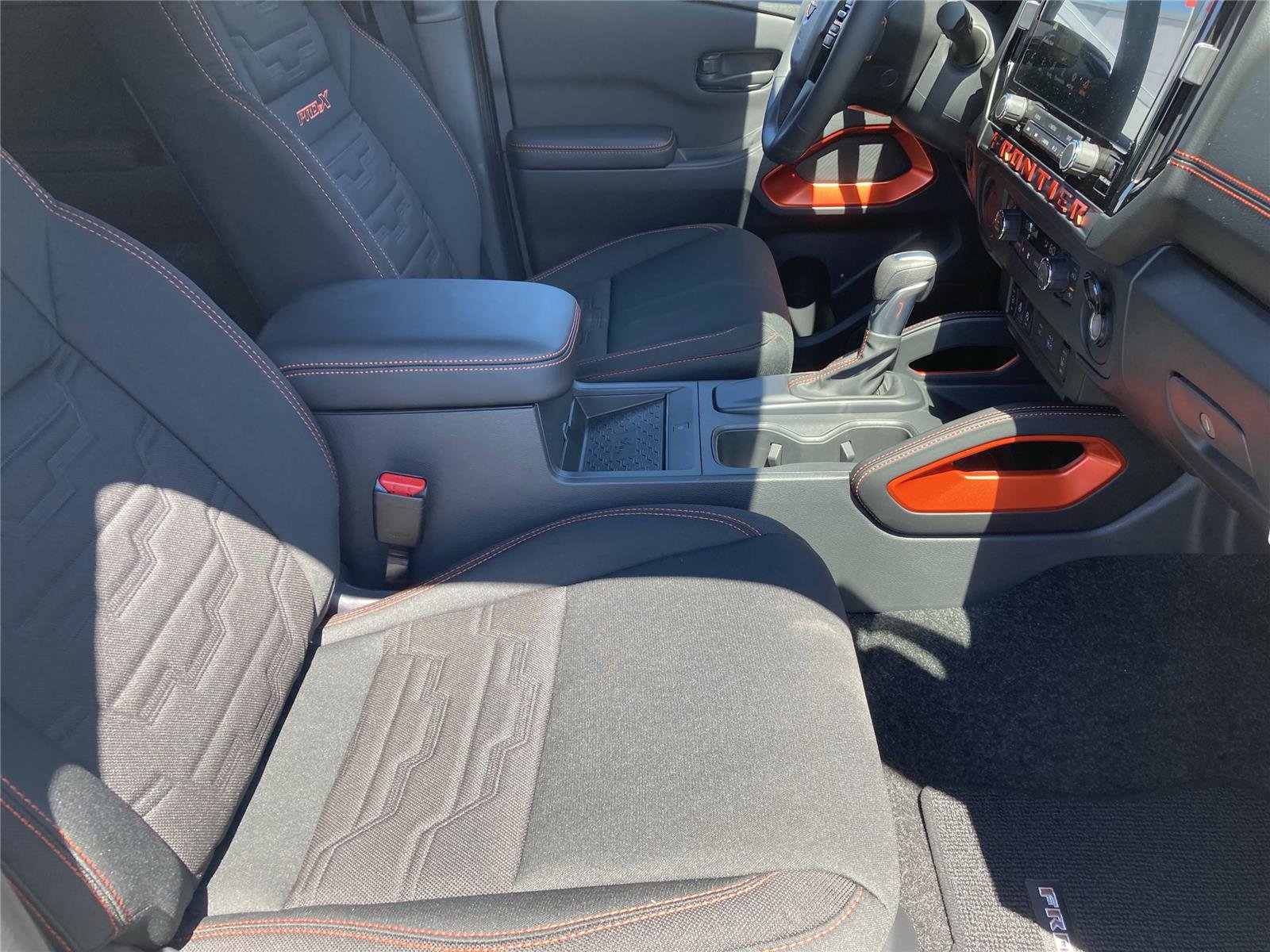 New 2026 Nissan Frontier Pro-X w/ Pro-X Convenience Package RWD image 36