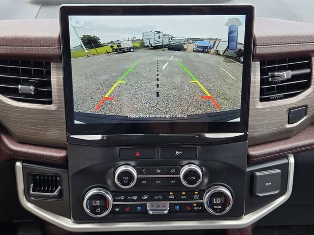 Certified 2022 Ford Expedition Max Limited RWD image 17