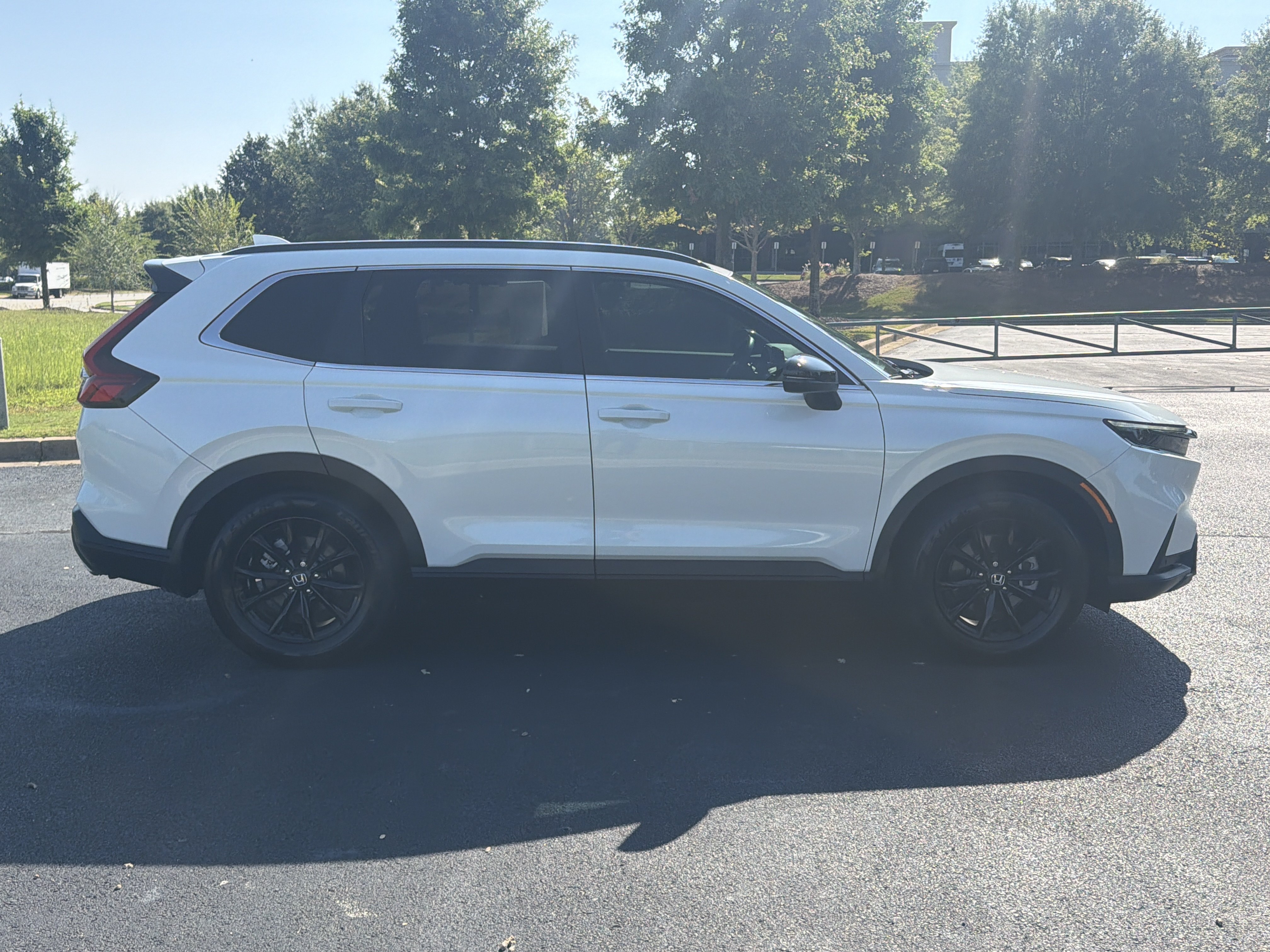 Certified 2024 Honda CR-V Sport-L image 10