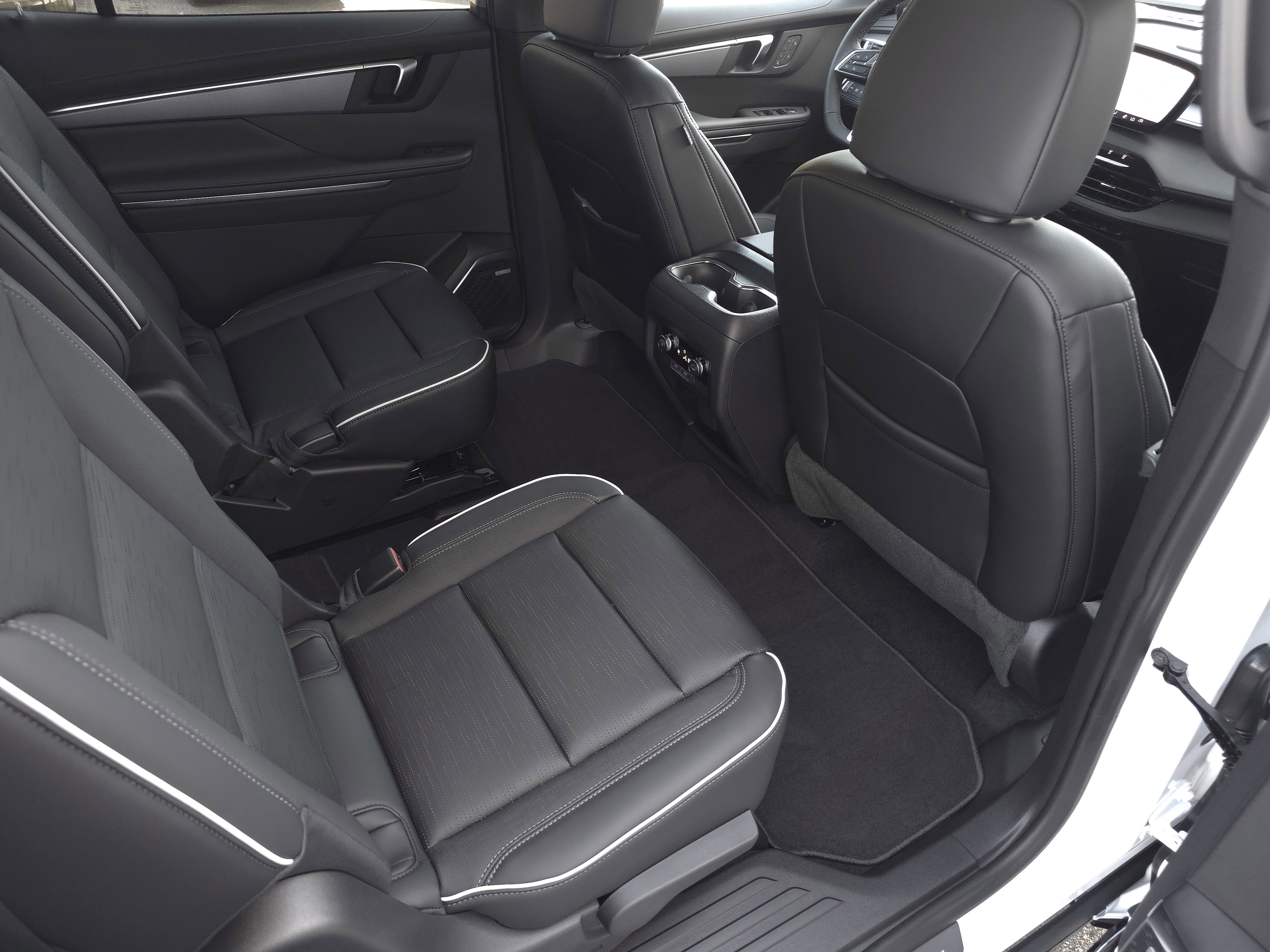 New 2026 Buick Enclave Sport Touring w/ Power Package FWD image 46