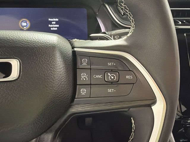 Certified 2023 Jeep Grand Cherokee L Laredo AWD/4WD image 22