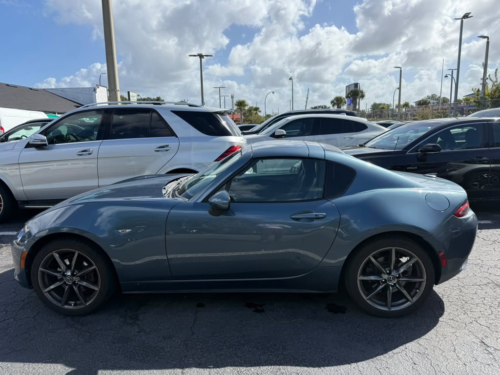 Used 2017 MAZDA MX-5 Miata RF Grand Touring RWD image 5