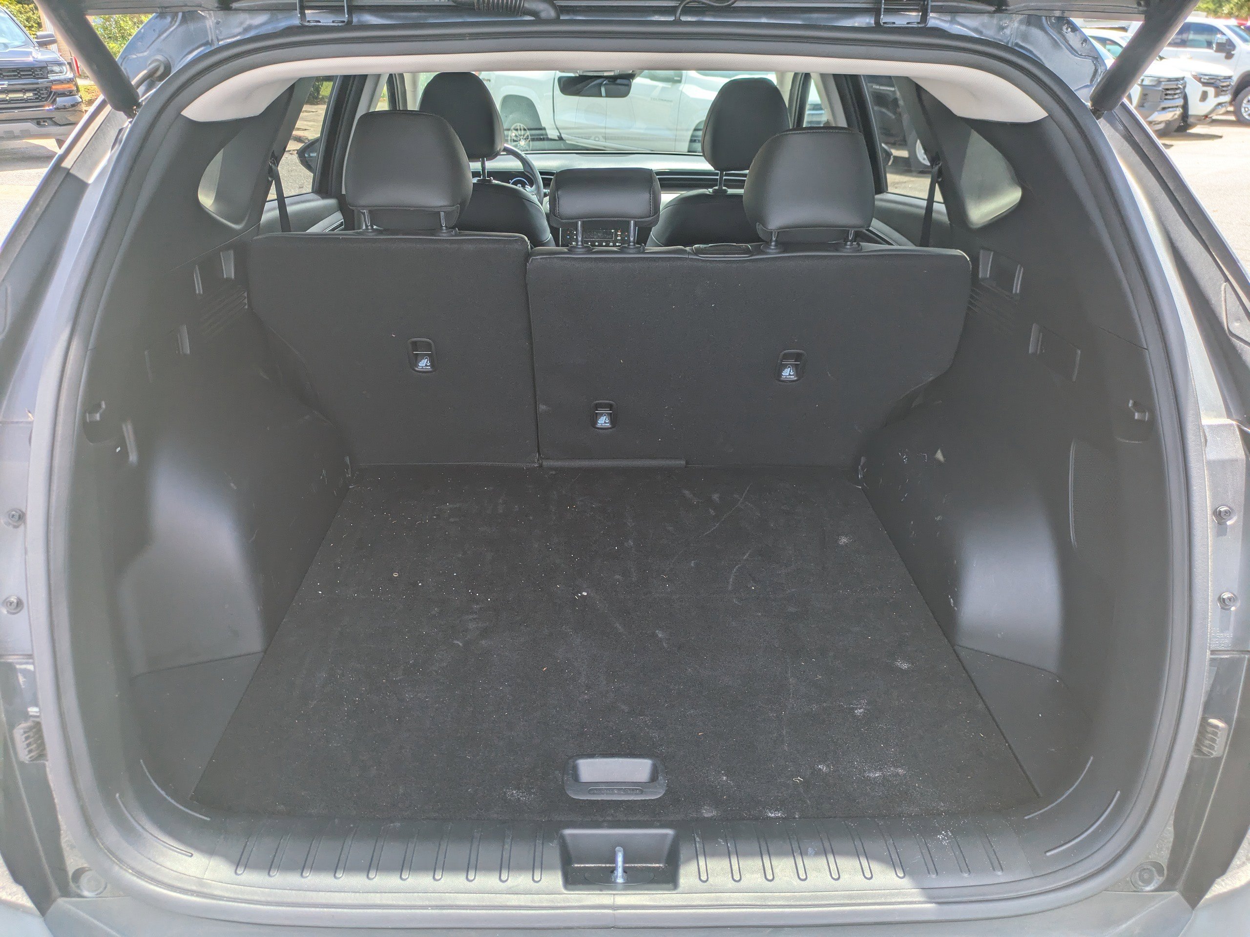 Used 2024 Hyundai Tucson Limited image 13