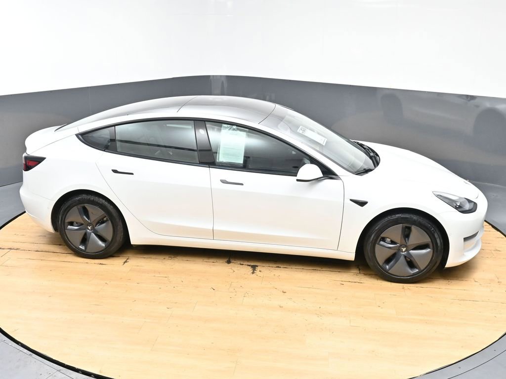 Used 2021 Tesla Model 3 Standard Range Plus image 52