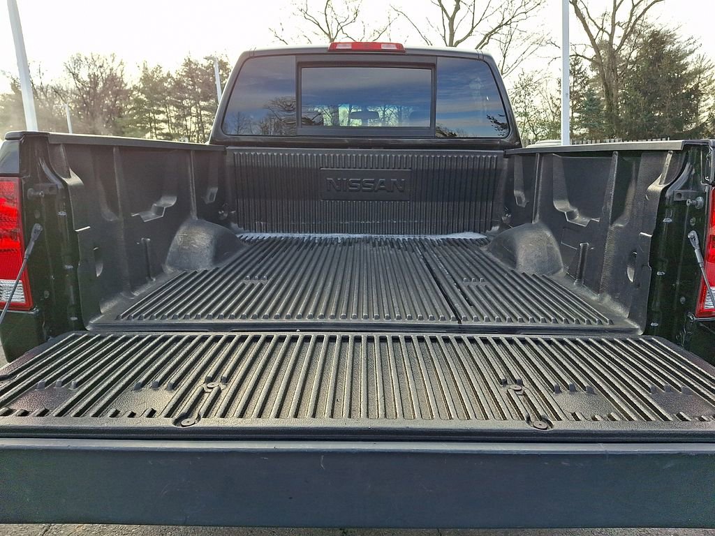 Used 2014 Nissan Titan SV w/ SV Value Truck Package image 27