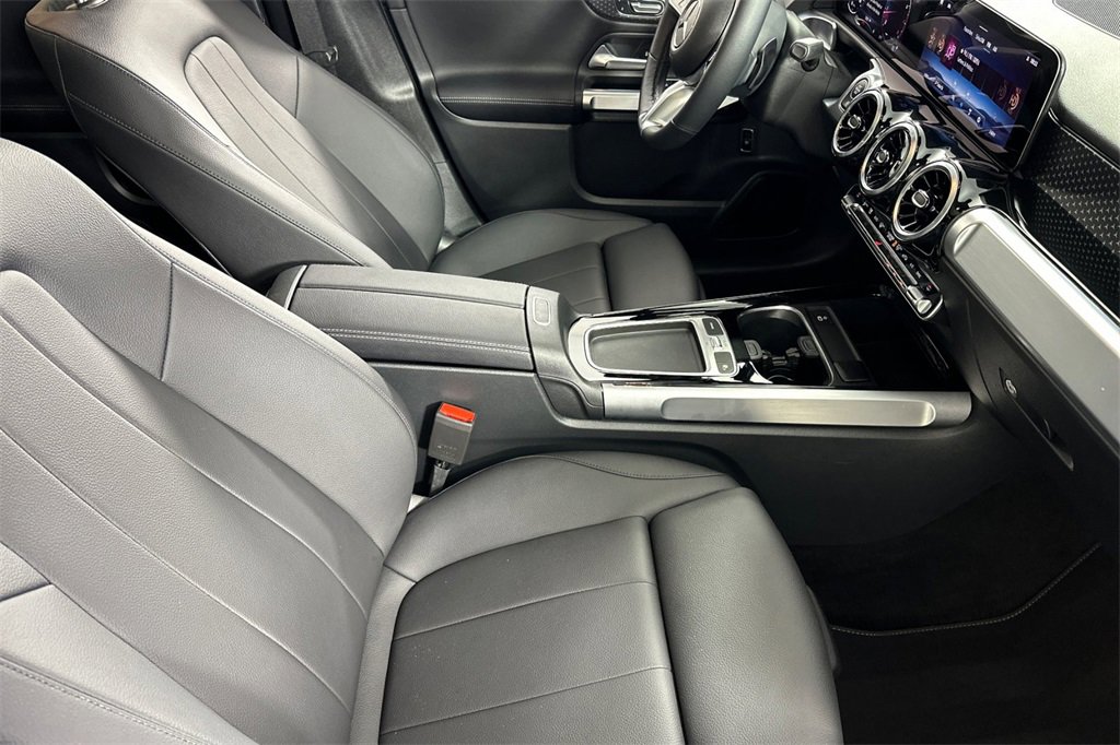 Certified 2026 Mercedes-Benz GLB 250 image 18