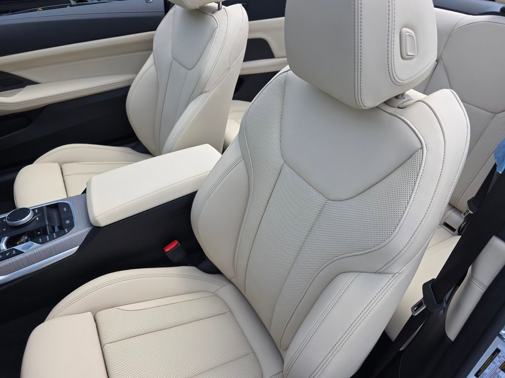 New 2026 BMW 430i Convertible w/ M Sport Package image 10
