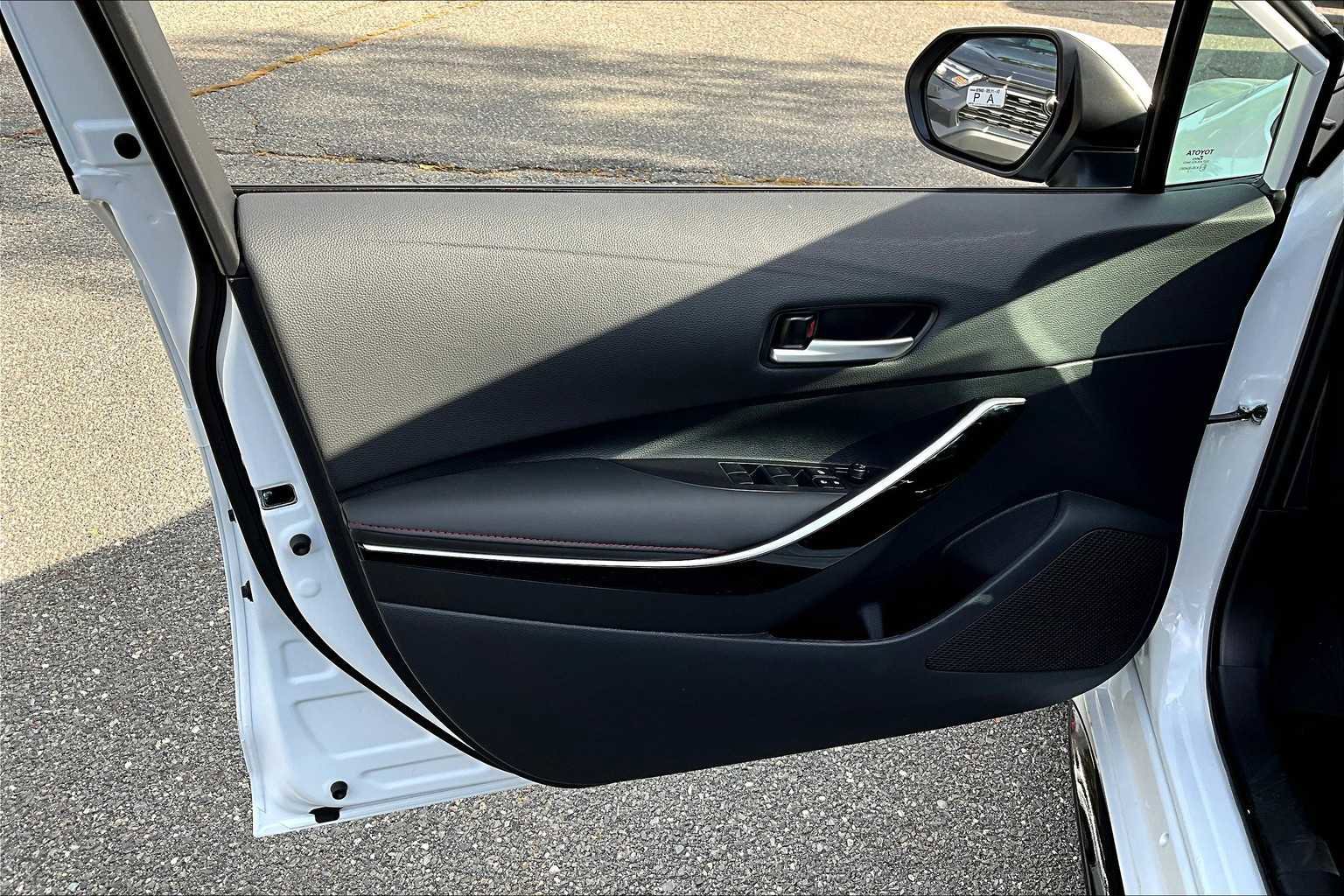 New 2025 Toyota Corolla XSE image 10