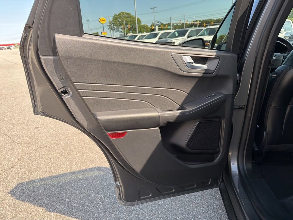 Certified 2024 Ford Escape ST-Line w/ Tech Pack #1 FWD image 15