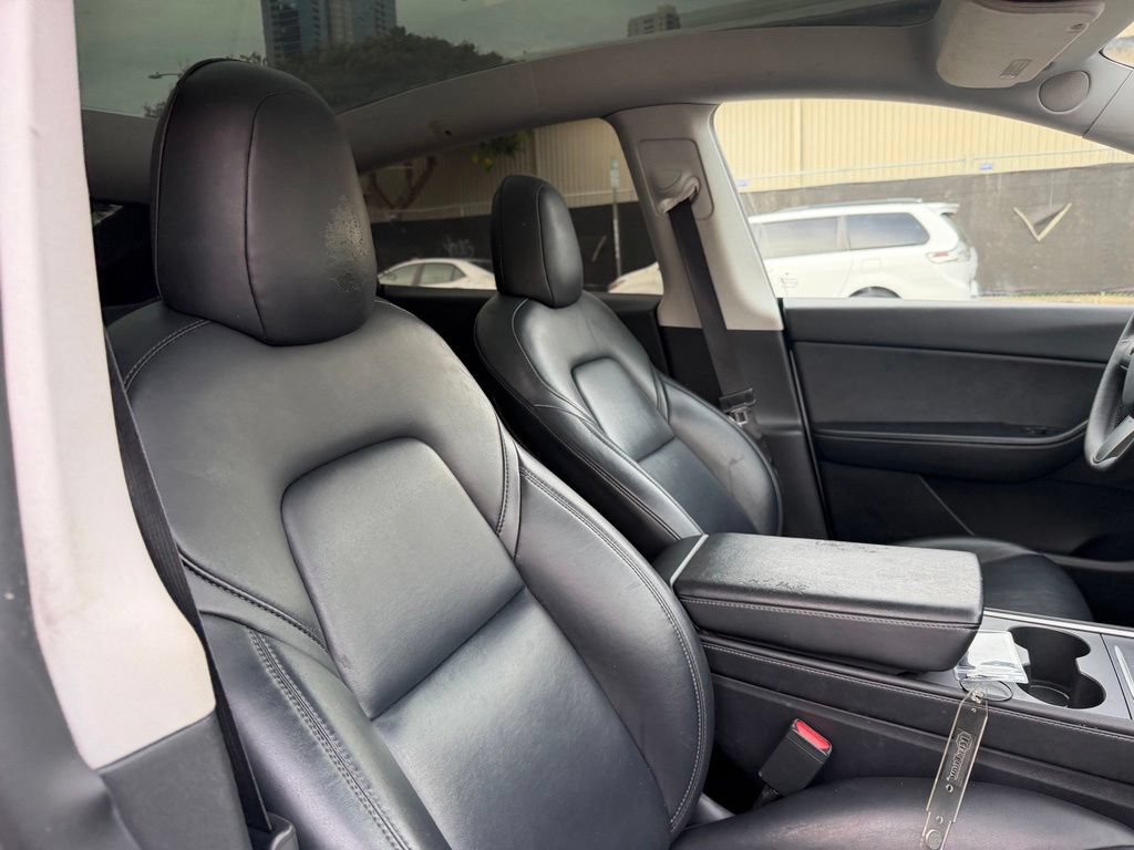 Used 2021 Tesla Model Y Long Range AWD/4WD image 13