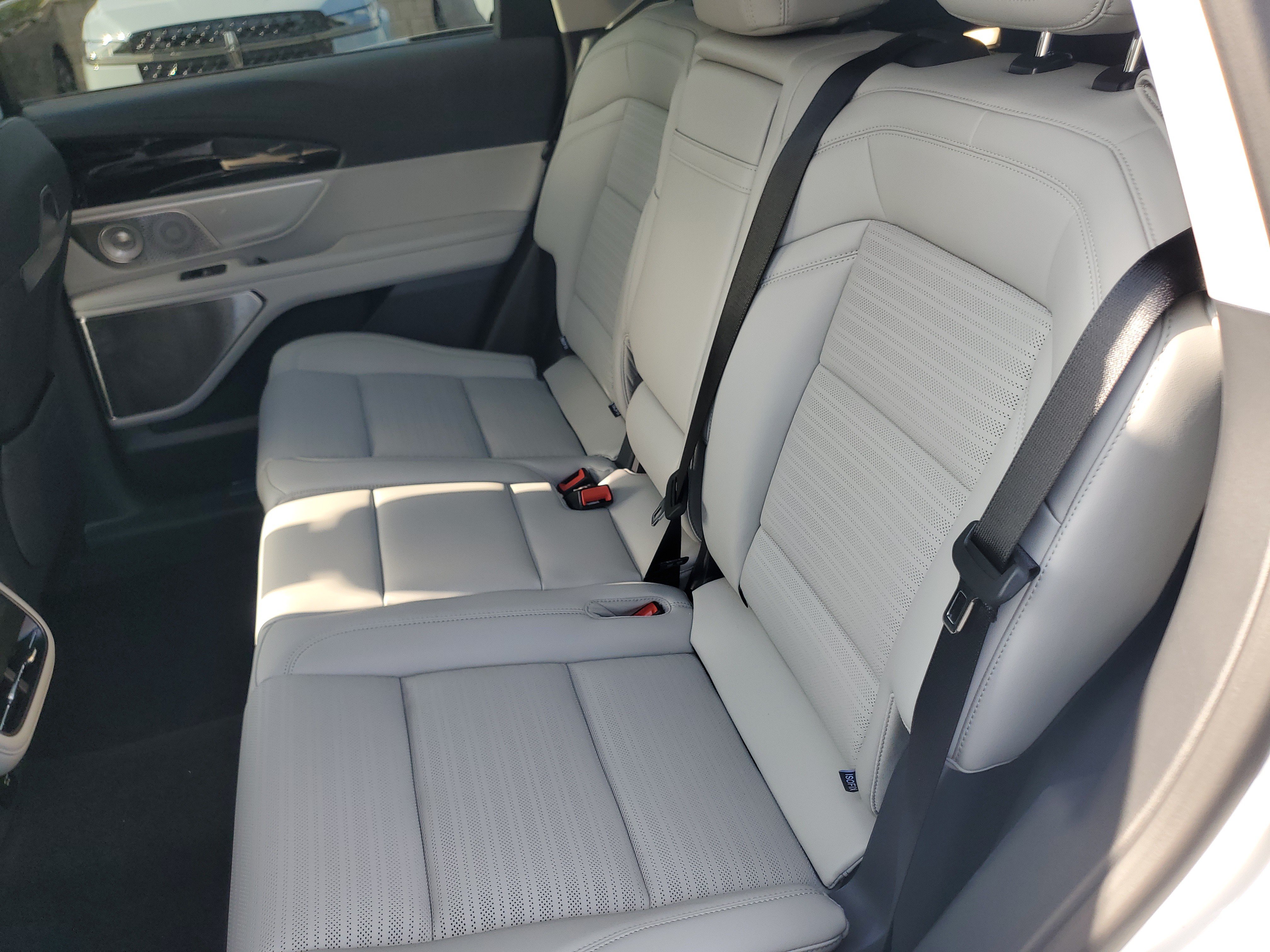 New 2026 Lincoln Nautilus Reserve AWD/4WD image 31