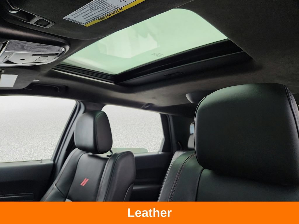 Used 2022 Dodge Durango R/T AWD/4WD image 11