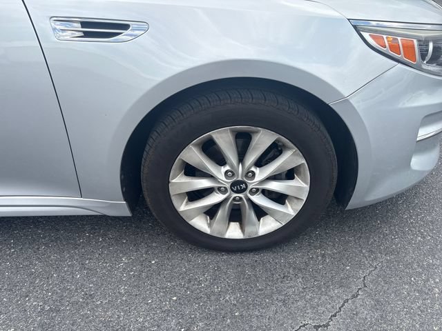 Used 2016 Kia Optima EX FWD image 9