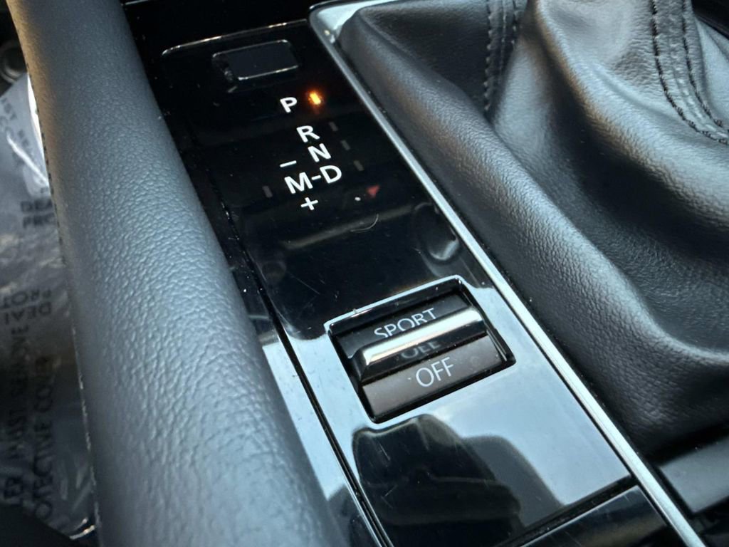 Used 2024 MAZDA MAZDA3 s image 33