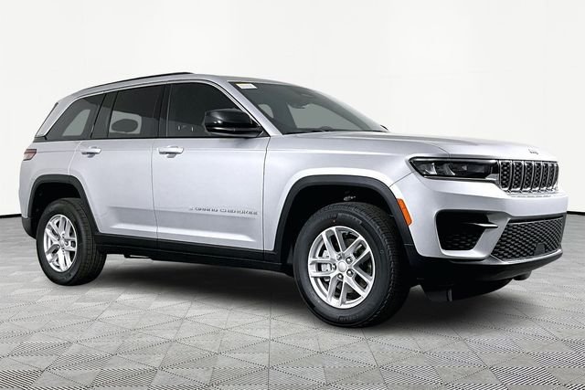 New 2026 Jeep Grand Cherokee Laredo X AWD/4WD image 3