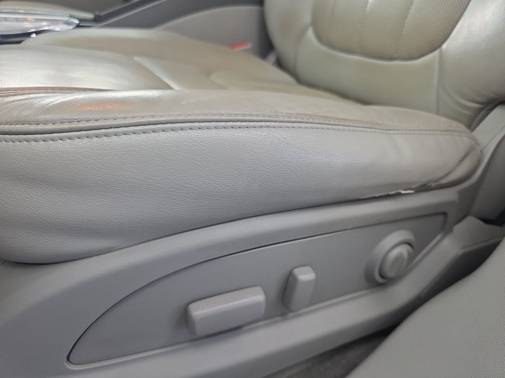 Used 2017 Buick Enclave Leather FWD image 30