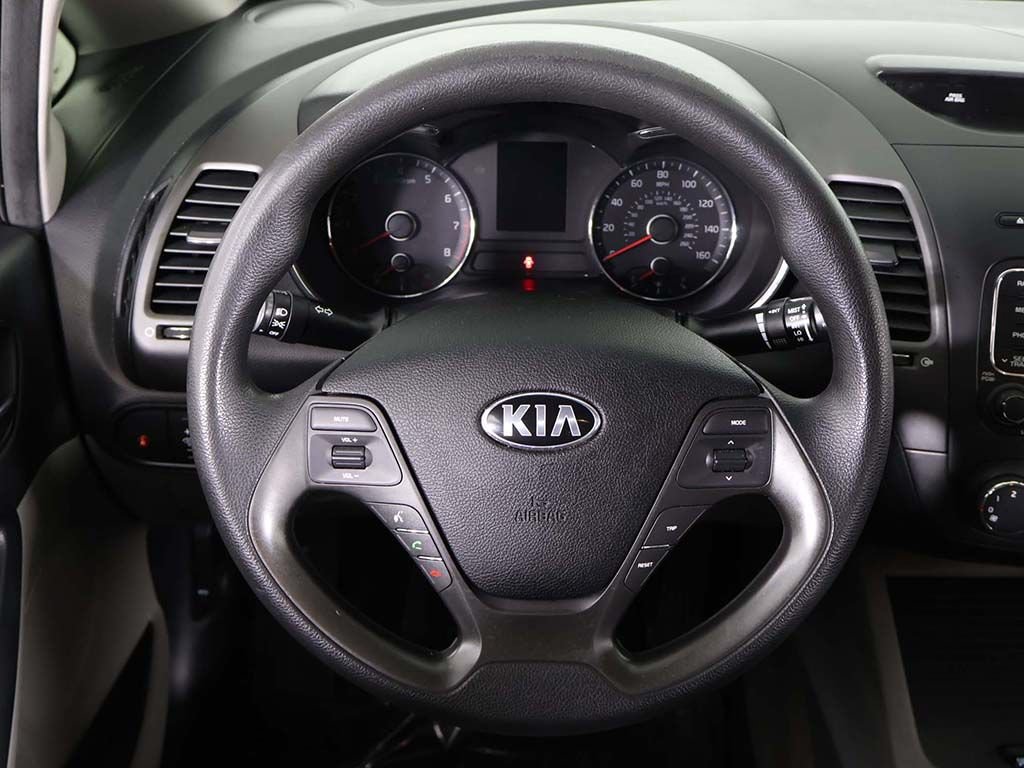 Used 2015 Kia Forte LX FWD image 31