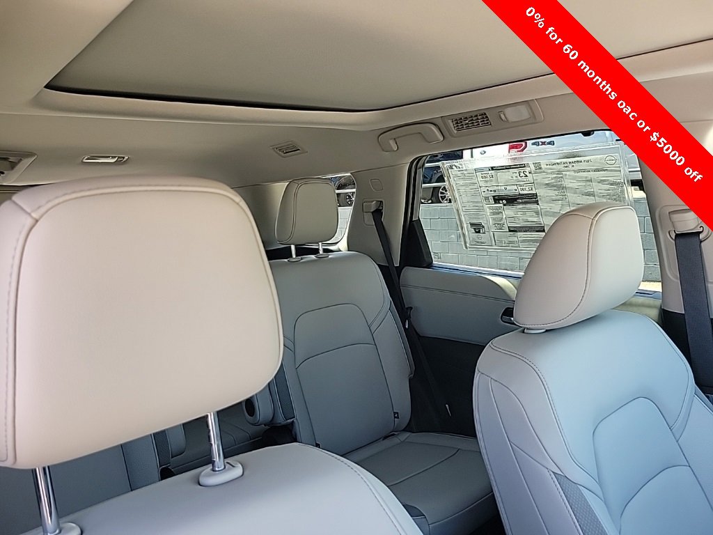 New 2025 Nissan Pathfinder SL w/ SL Premium Package image 54