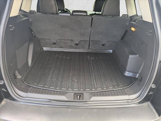 Used 2013 Ford Escape Titanium w/ Parking Technology Pkg FWD image 6