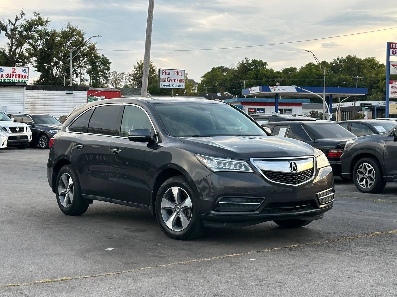 Used 2016 Acura MDX w/ AcuraWatch Plus Package FWD image 3