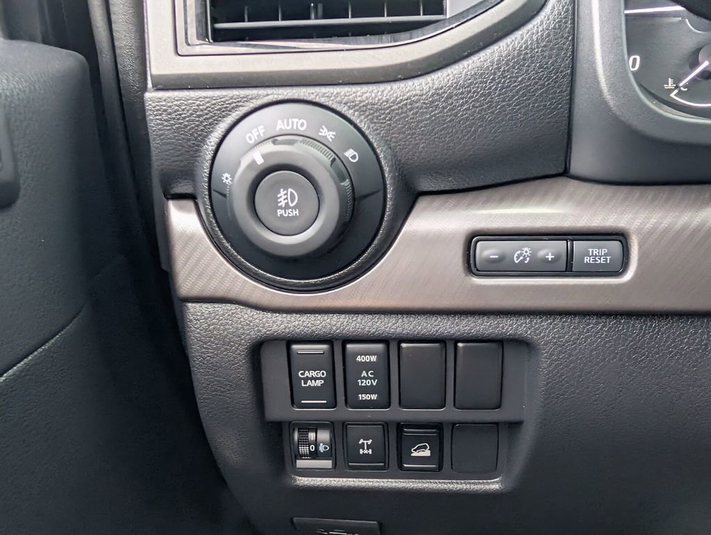 Certified 2023 Nissan Titan PRO-4X w/ Pro-4x Convenience Package AWD/4WD image 24