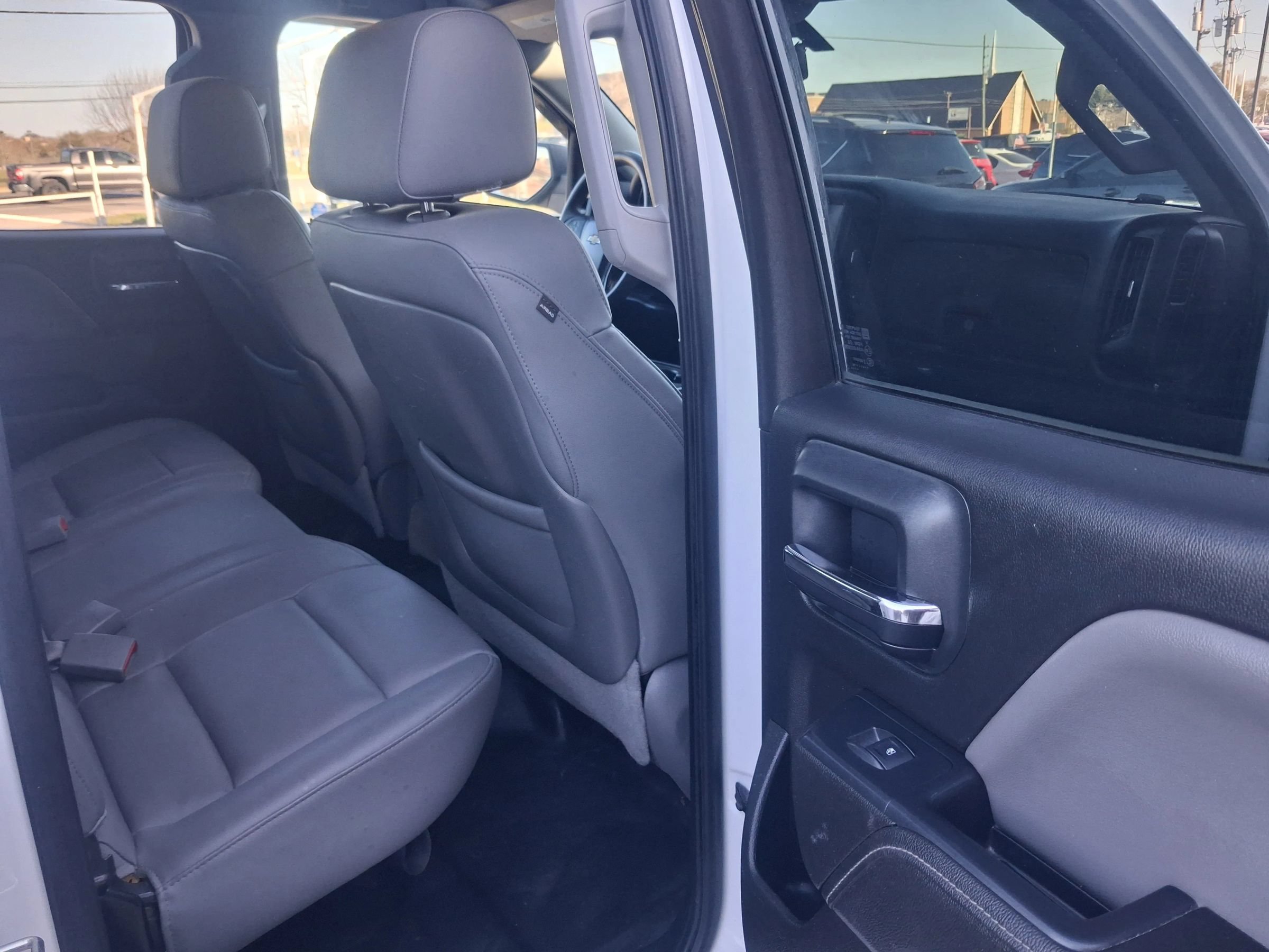 Used 2015 Chevrolet Silverado 1500 W/T w/ WT Convenience Package RWD image 2