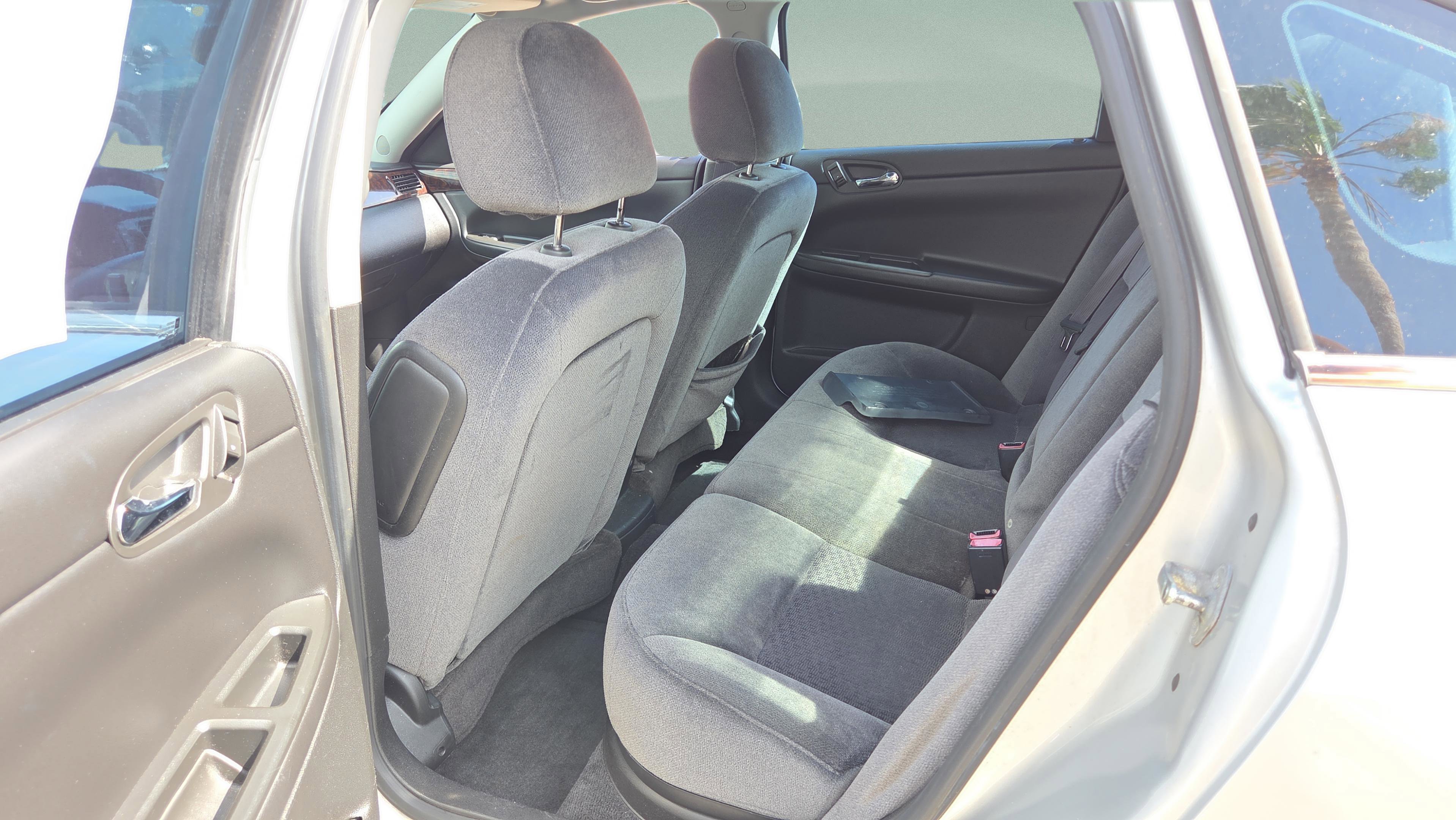 Used 2012 Chevrolet Impala LT w/ LT Sunroof Package FWD image 11