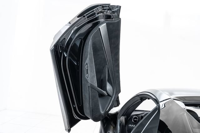 Used 2020 McLaren 720S Spider RWD image 20