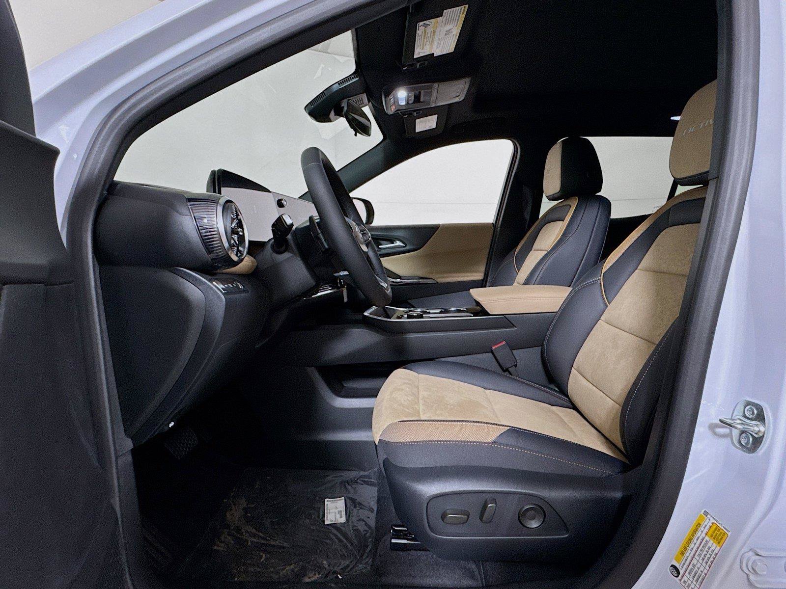 New 2026 Chevrolet Equinox ACTIV w/ Convenience Package III AWD/4WD image 12