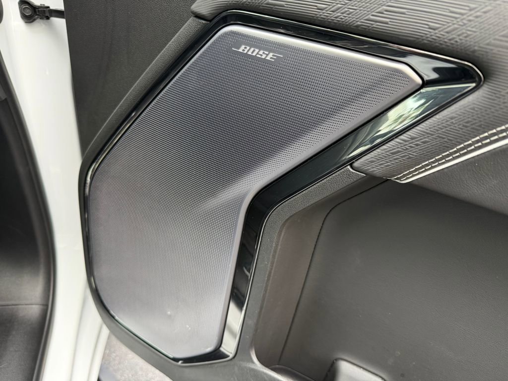 Used 2022 GMC Sierra 1500 AT4X image 25