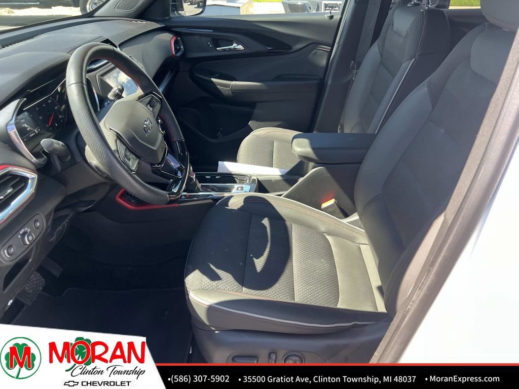Certified 2023 Chevrolet TrailBlazer RS FWD image 17