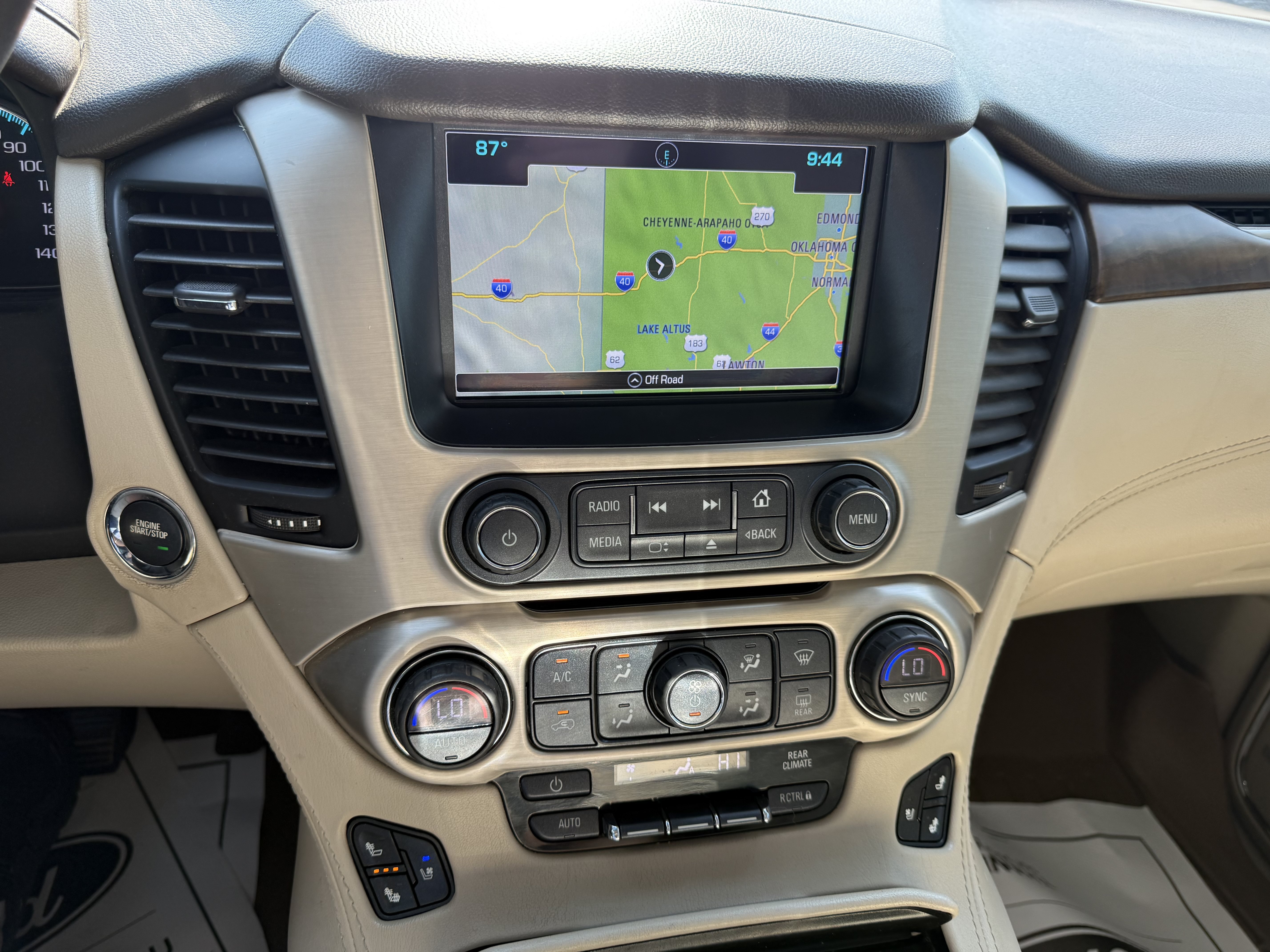 Used 2018 GMC Yukon Denali w/ Open Road Package AWD/4WD image 7