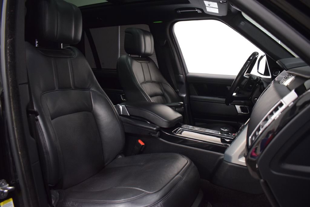 Used 2019 Land Rover Range Rover Long Wheelbase Supercharged image 23