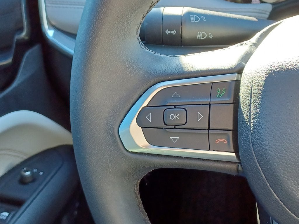 Used 2024 Jeep Compass Limited AWD/4WD image 13