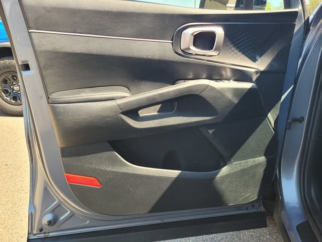 Used 2021 Kia Sorento S w/ Panoramic Sunroof Package AWD/4WD image 16