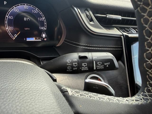 Used 2023 Jeep Grand Cherokee L Limited AWD/4WD image 43