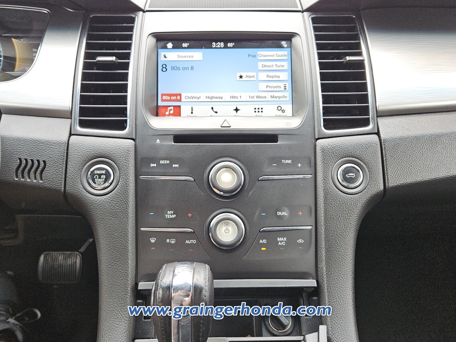 Used 2016 Ford Taurus SEL w/ Equipment Group 201A FWD image 15