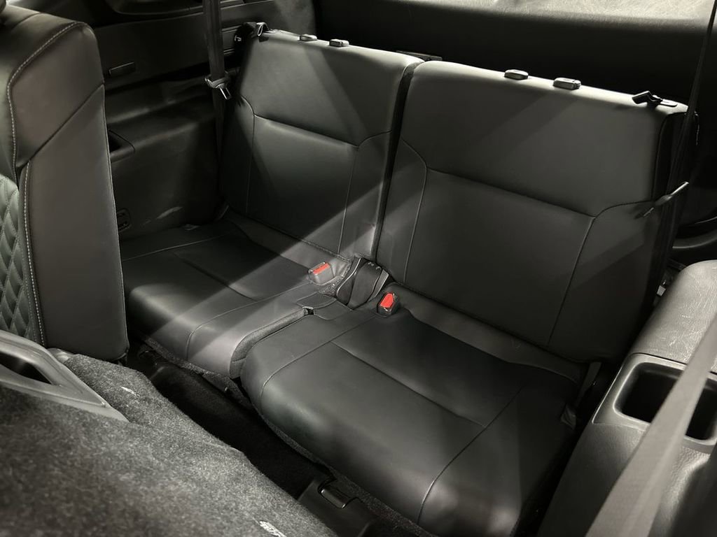 Used 2022 Mitsubishi Outlander SEL AWD/4WD image 21