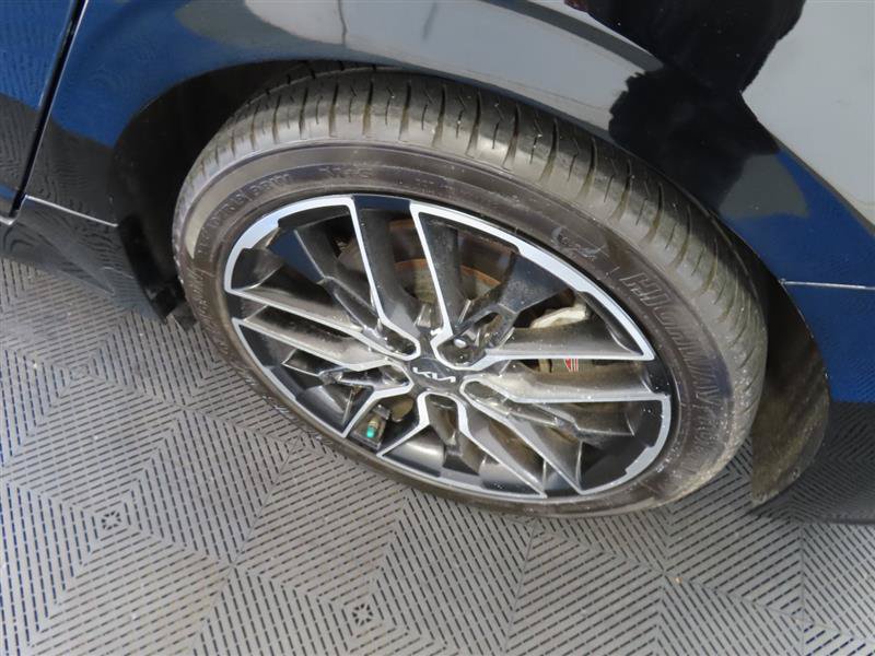 Used 2023 Kia K5 GT FWD image 7