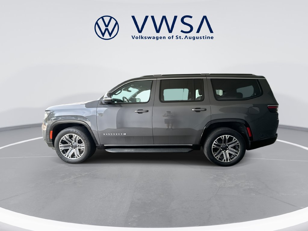 Used 2024 Jeep Wagoneer Series II AWD/4WD image 4