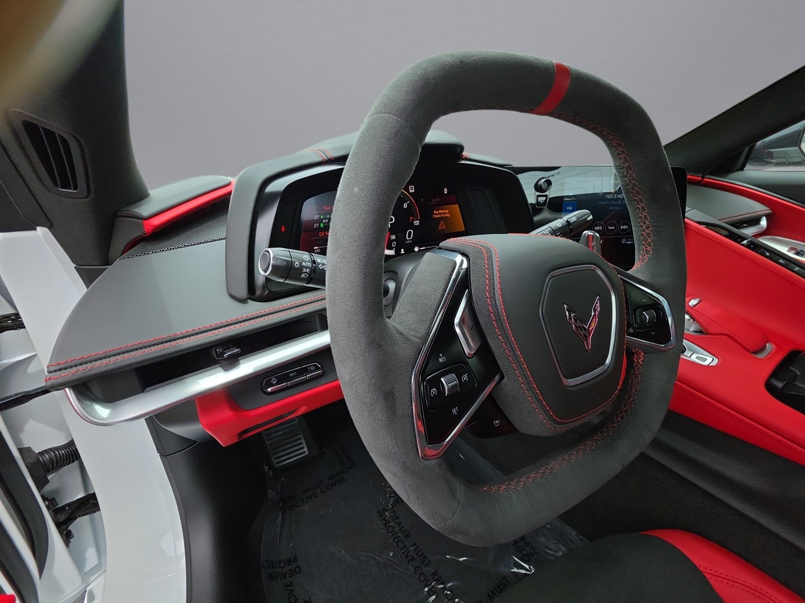 Used 2023 Chevrolet Corvette Stingray Premium Conv w/ Battery Protection Package RWD image 24